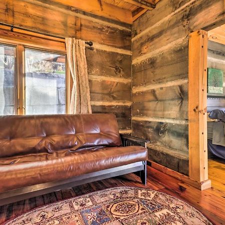 The Cabin At Marys Place With Deck And Mtn Views! Maggie Valley Exterior photo